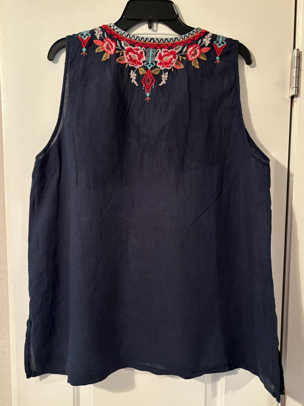 Johnny Was Navy Sleeveless V-Neck Top with Red & Pink Embroidery - Picture 4 of 5